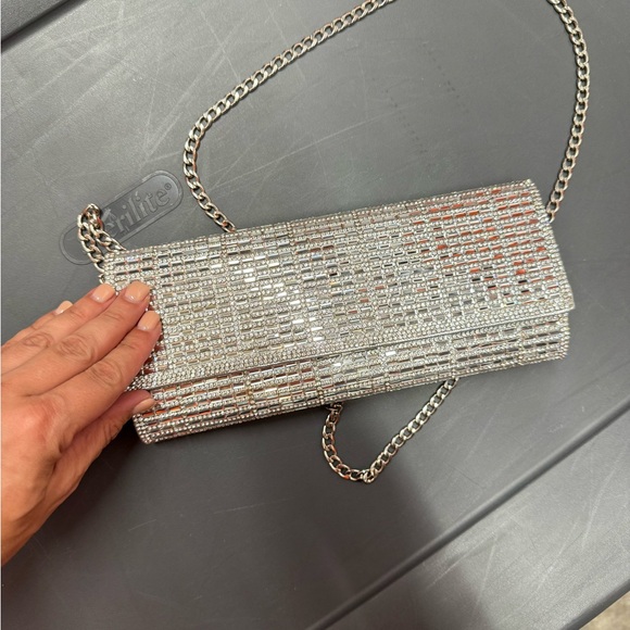 Silver Evening Clutch with Chain Strap - Picture 3 of 5